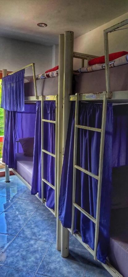 Baan Kai Hostel Baan Khai Екстериор снимка