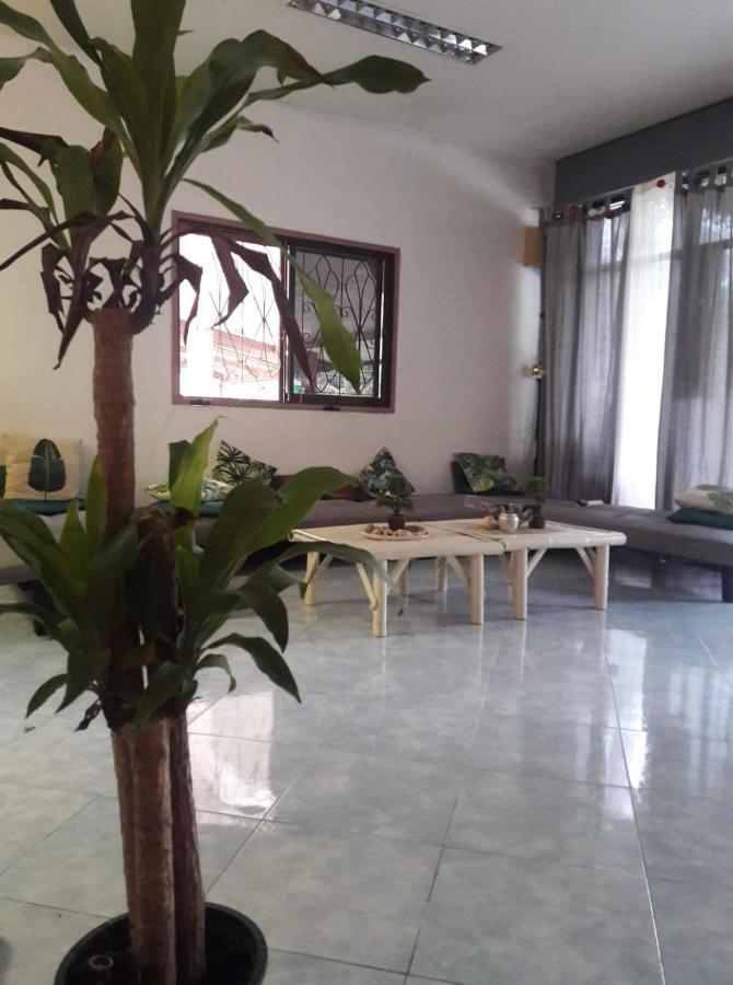 Baan Kai Hostel Baan Khai Екстериор снимка